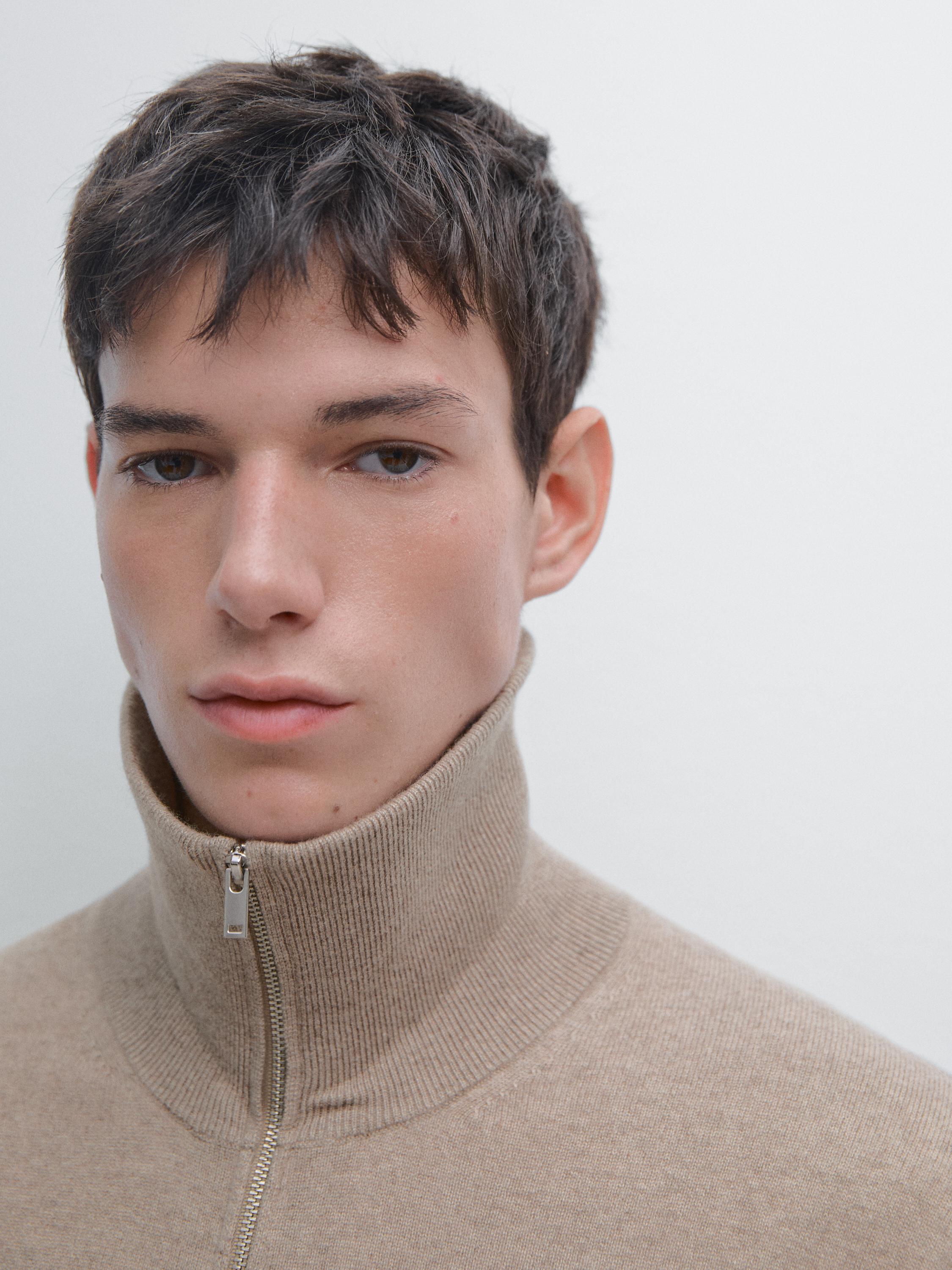 Zip-up high neck cardigan